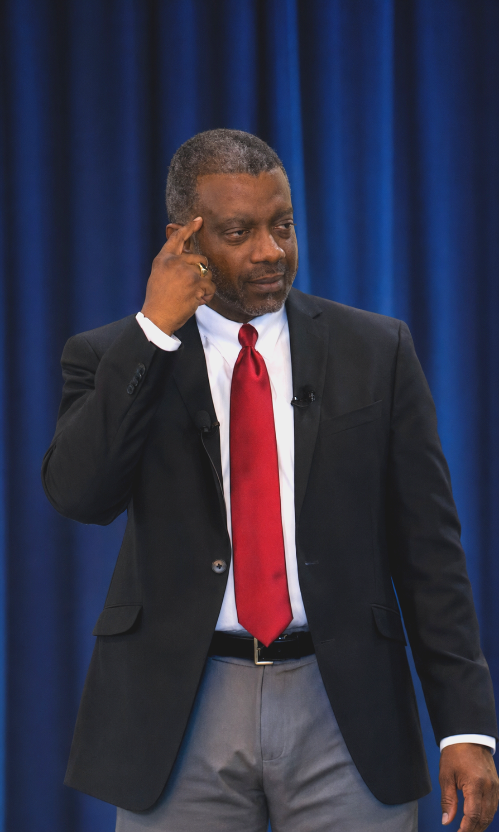 Rico Ferdinand — leadership coach and keynote speaker